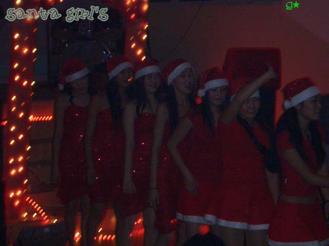 santa girl's.jpg
