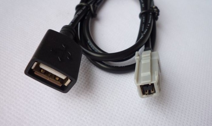 USB cable.jpg